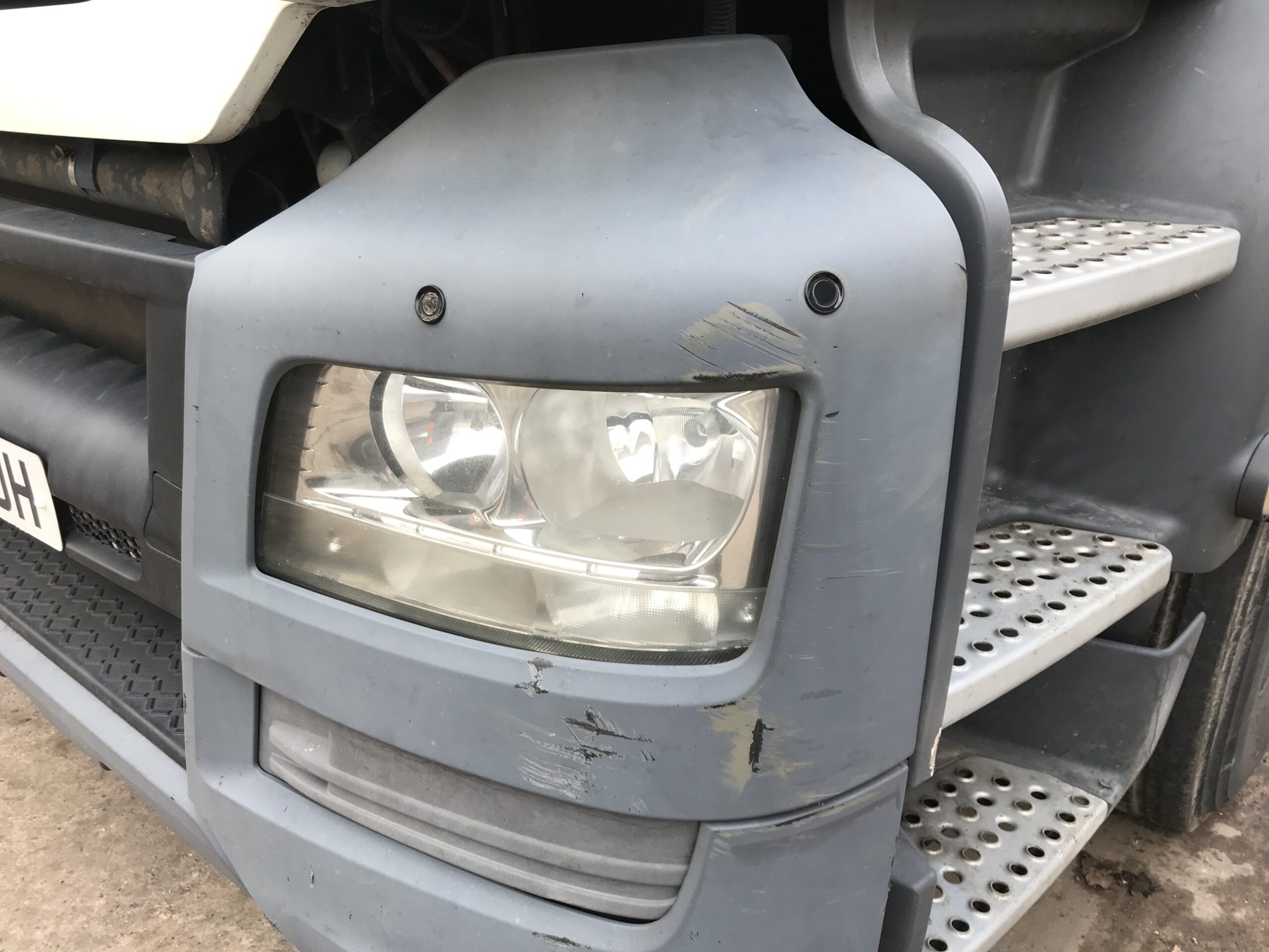 MAN Truck Lower Body Panels, colour change Case Study